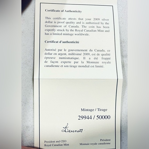 Silver Collectors Coin. Celebrating the 100th Anniversary of Flight. - Picture 6 of 6